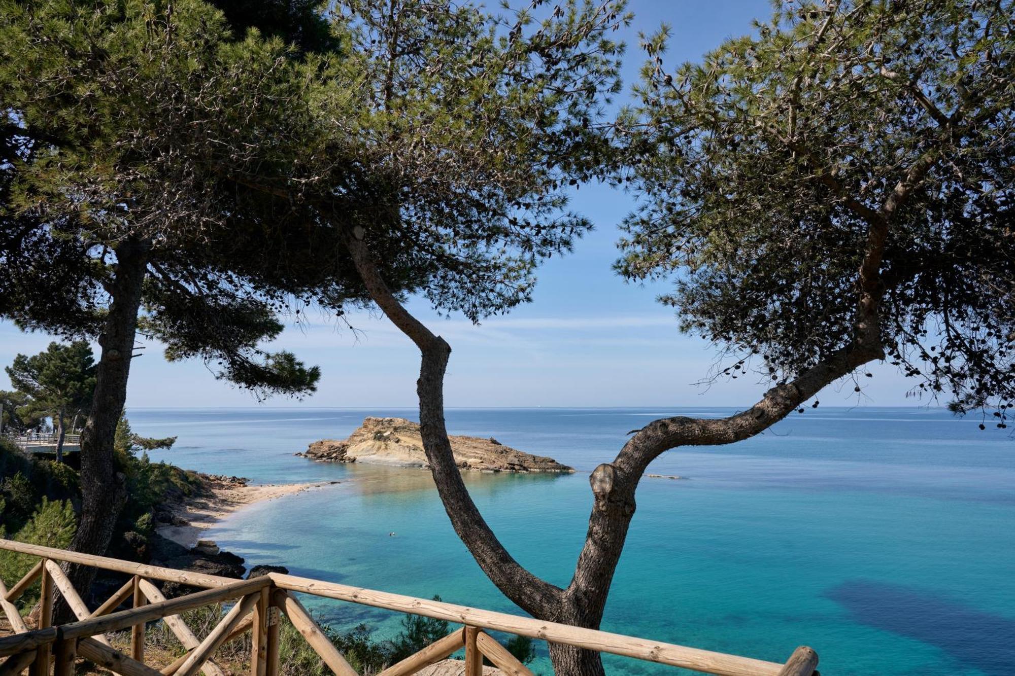לאסי White Rocks Hotel Kefalonia מראה חיצוני תמונה